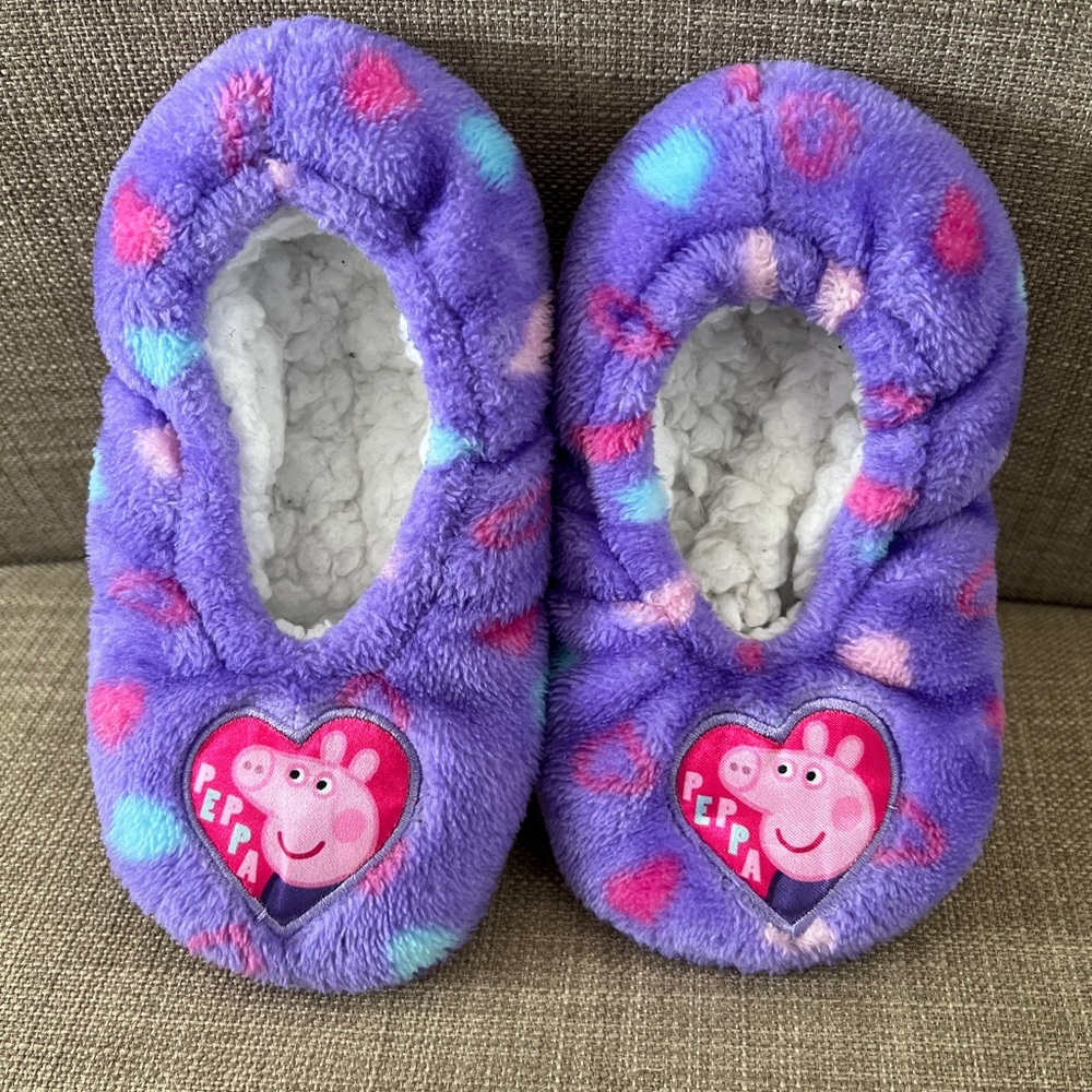 Peppa Pig Plush Purple Slippers for Kids size 6